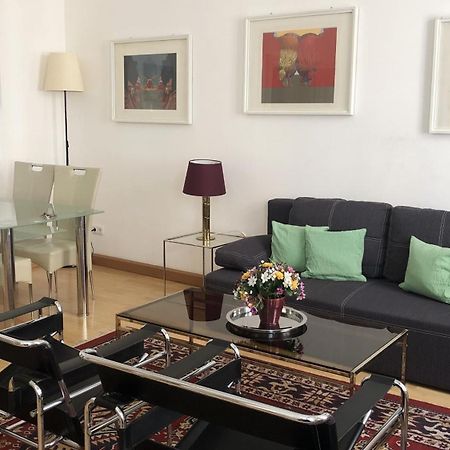 וינה Quiet 2-Room Flat, Walking Distance To City Centre מראה חיצוני תמונה